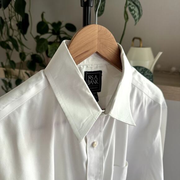 Jos A Bank Traveler Shirt 17-35 White Traditional Fit Cotton Work Formal - Picture 3 of 7